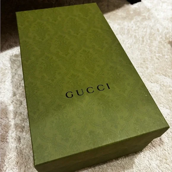 Gucci Men’s Black and White Web Logo Low Top Sneakers - Size 9.5 (US) Never Worn - Picture 10 of 10